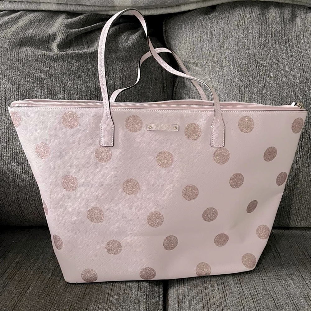 Gently used Kate Spade Purse